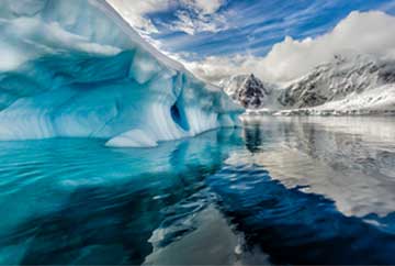 antarctica-iceberg