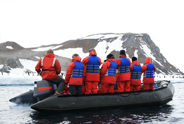 Tourists at Antarctica, Pollina tours