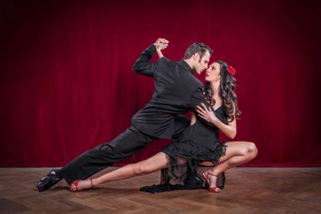 Tango couple in Argentina, Latin America tour